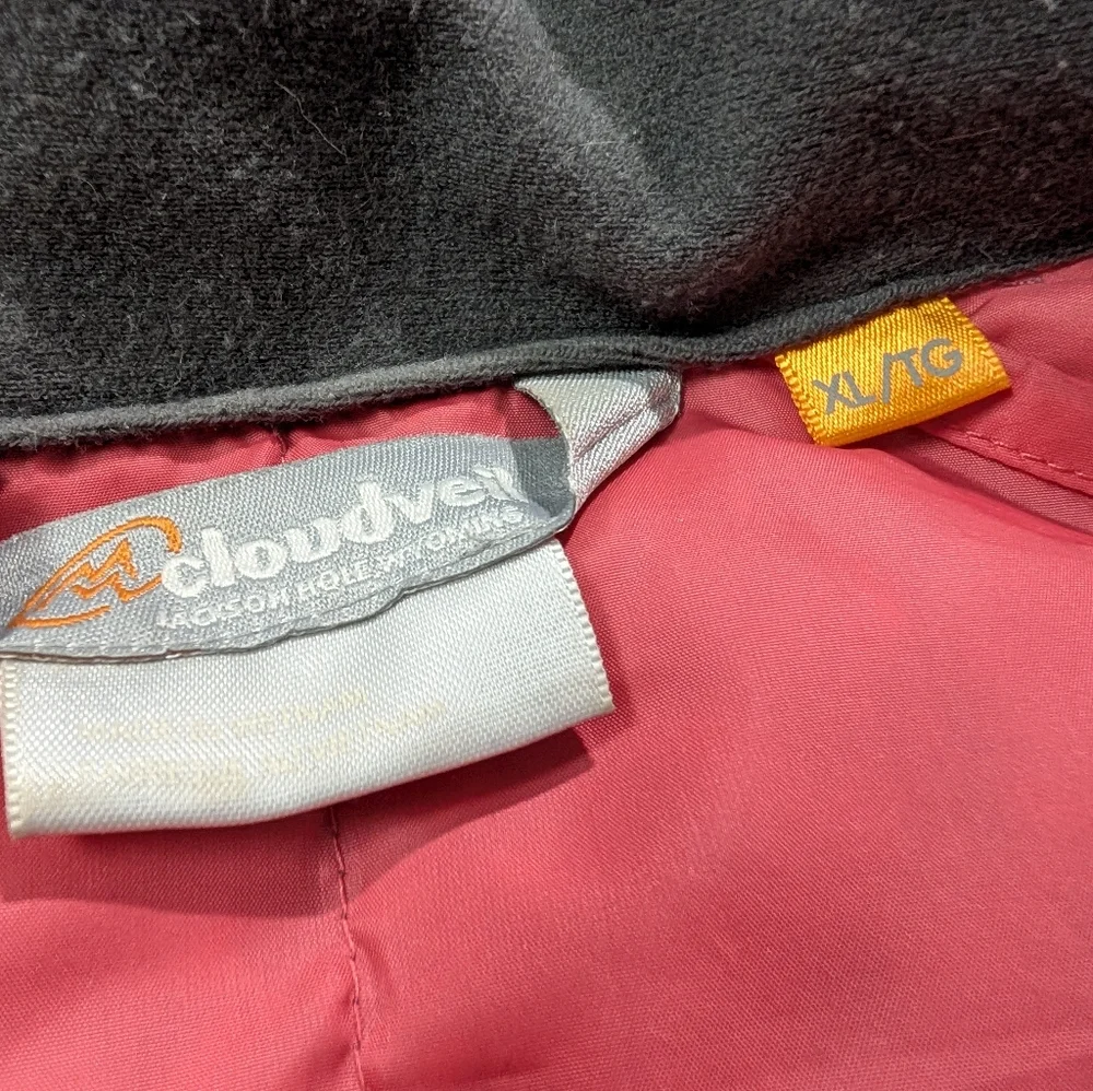 CloudVeil Down Jacket
